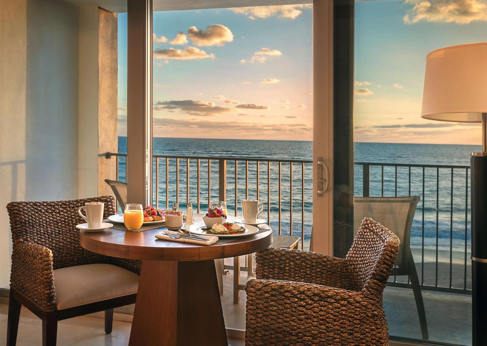 Resort Costa D'este & 4*